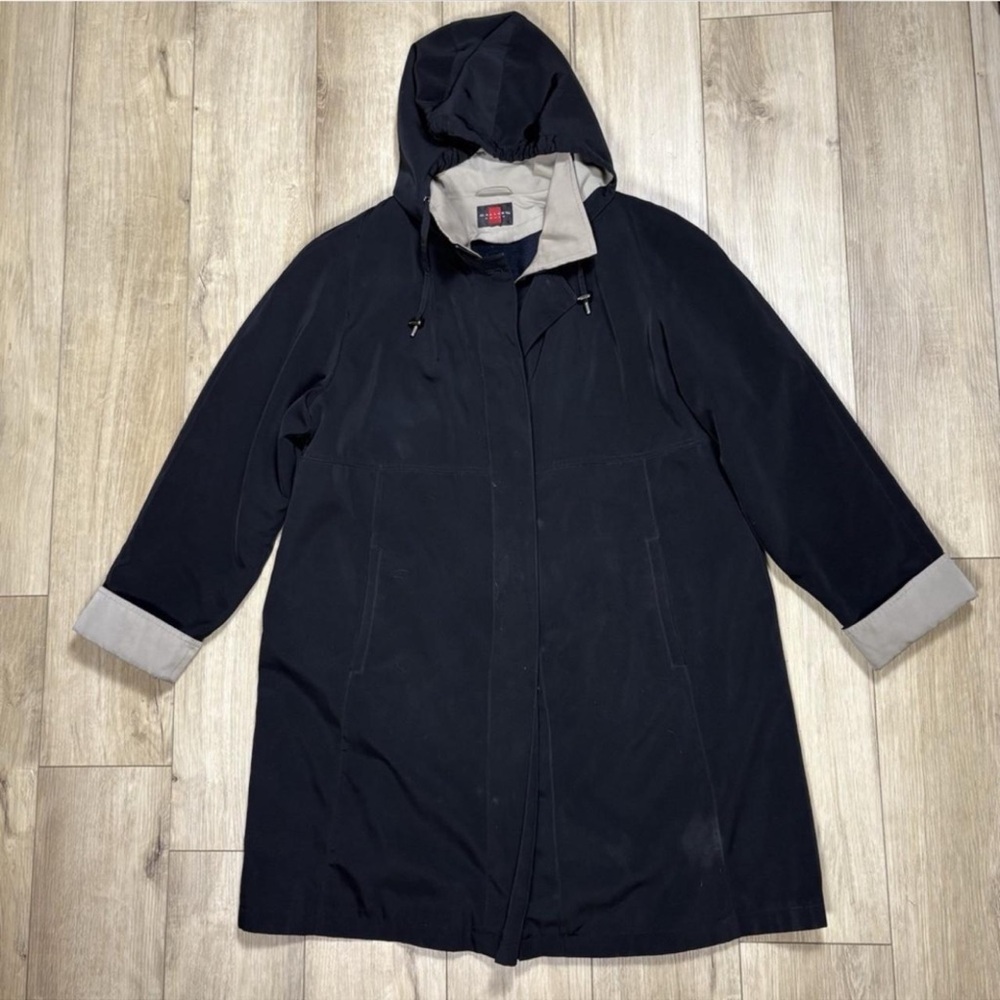 Gallery Black Coat with Gray Collar